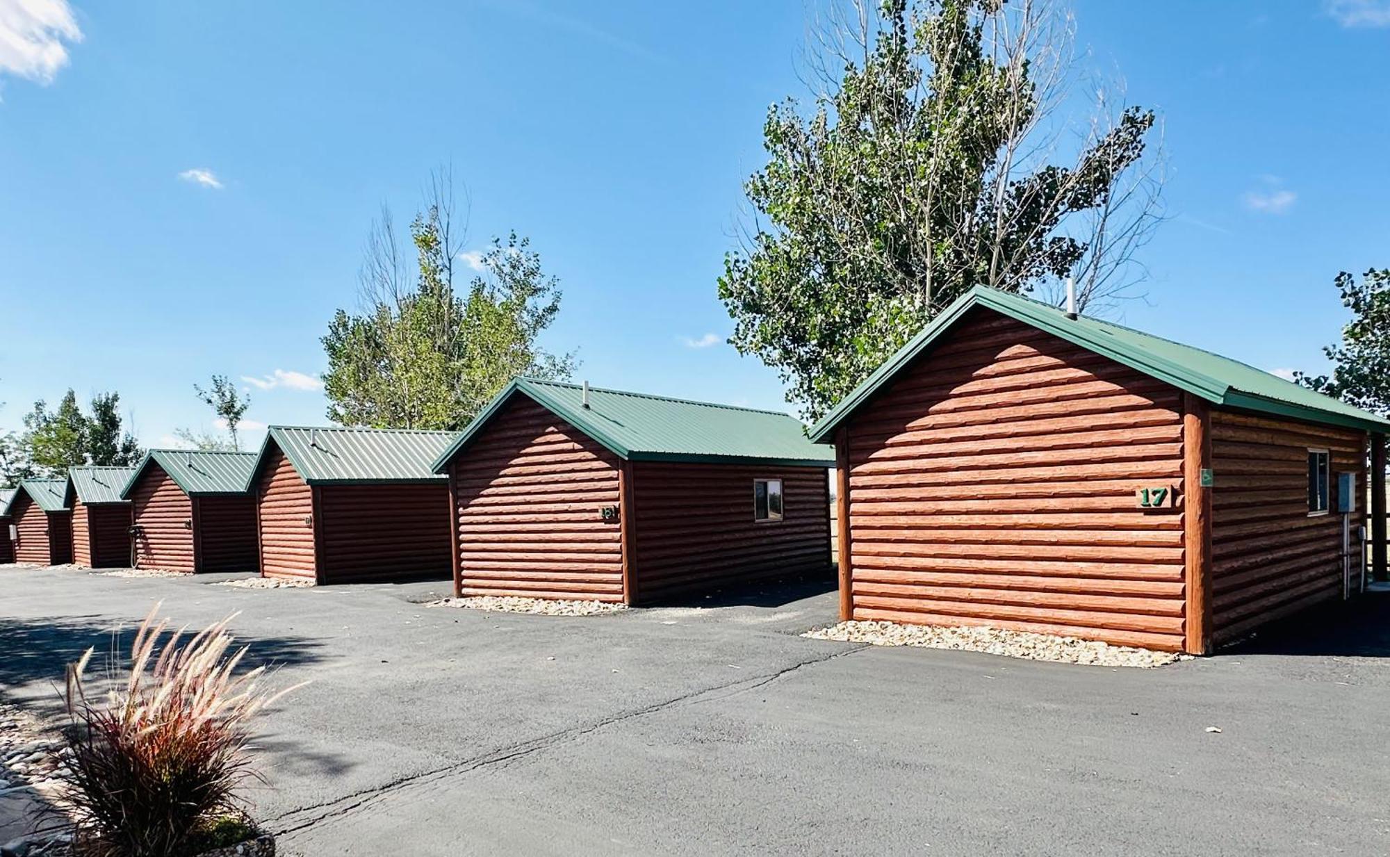 Badlands Frontier Cabins Wall Dış mekan fotoğraf